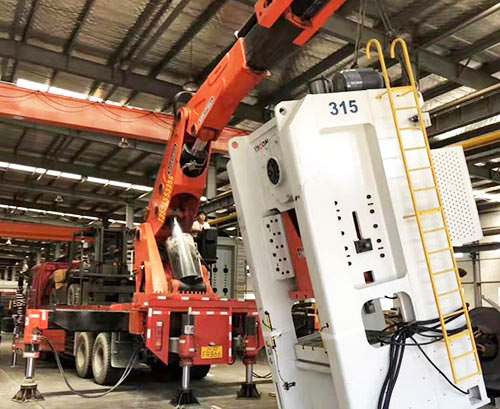 南川提升工作效率，选择优质折臂吊租赁服务